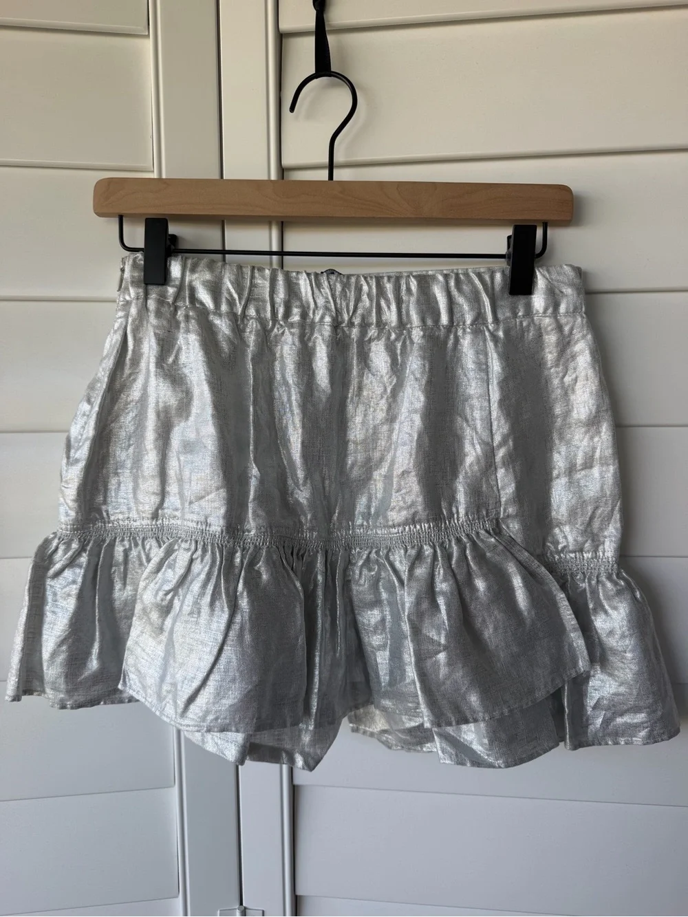 Zara Metallic Silver Ruffled Mini Skirt